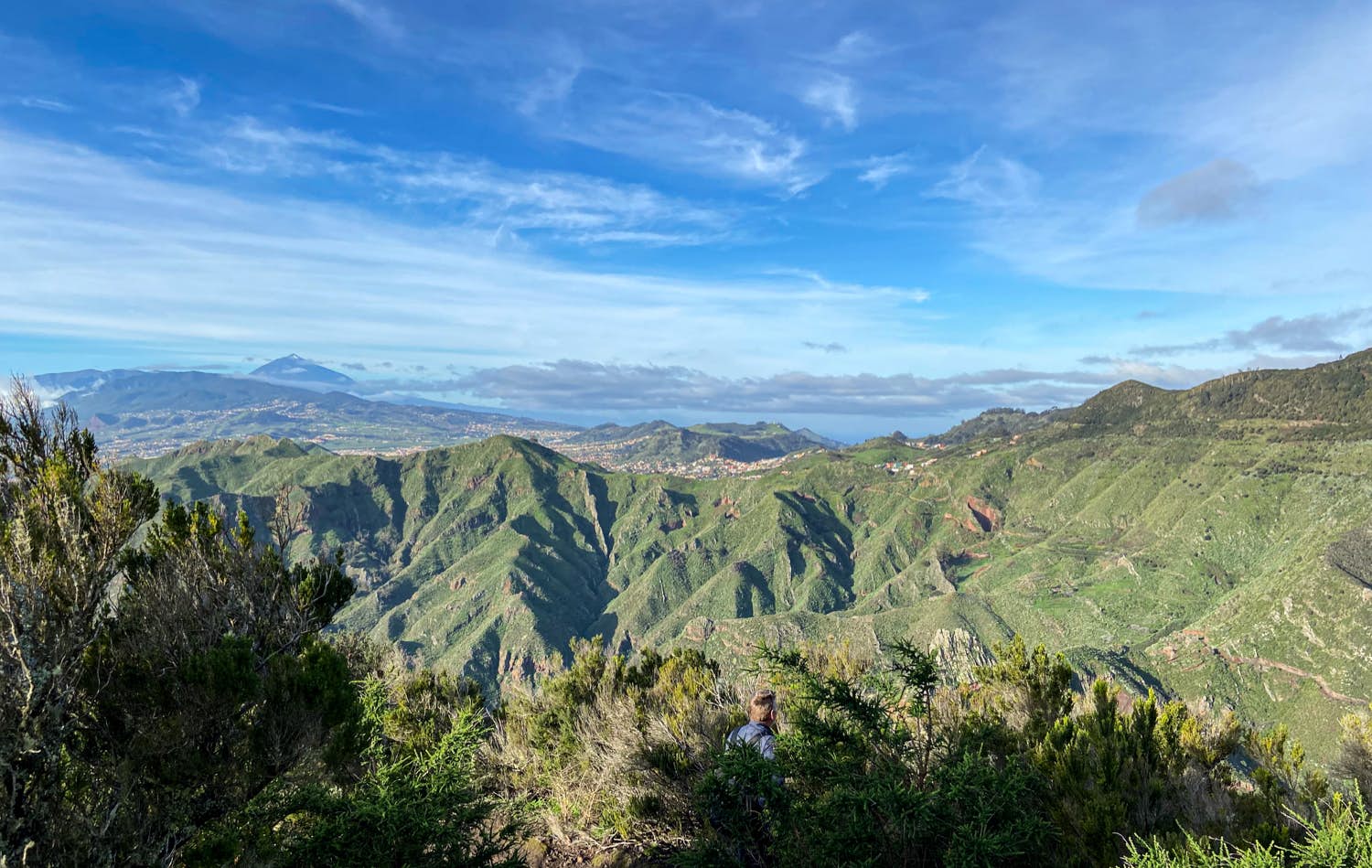 Blick über die Anaga Höhen vom Wanderweg - Nähe Pico del Ingles