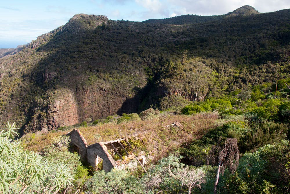 Ruinen am Wanderweg von Erjos nach Los Silos