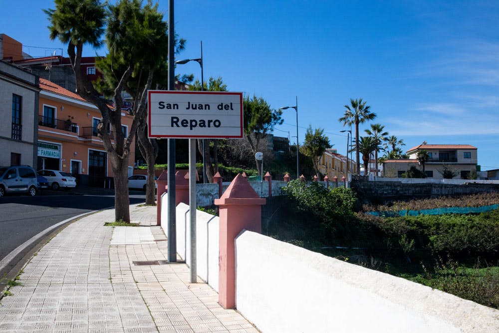 Ortseingang Straßenwanderweg San Juan del Reparo